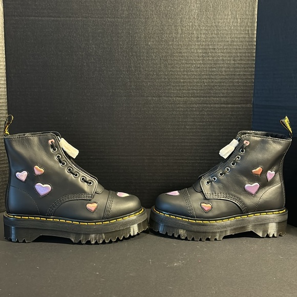 Dr martens NWT Air Wair Sinclair heart black lapstone and satin Lux boots . 8 - Picture 7 of 16